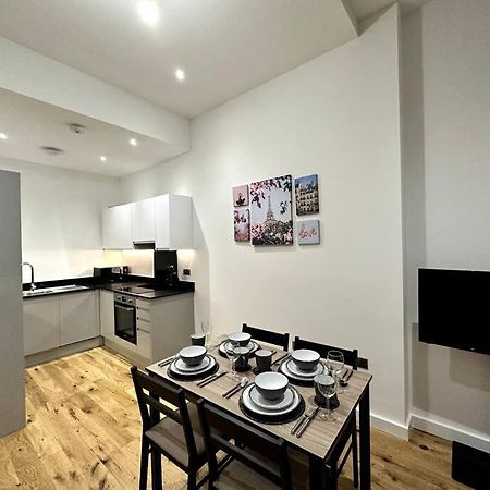 Spacious And Elegant Apartment Birmingam Exterior foto