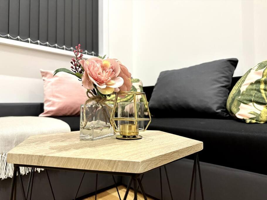 Spacious And Elegant Apartment Birmingam Exterior foto