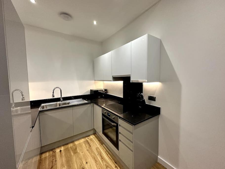 Spacious And Elegant Apartment Birmingam Exterior foto